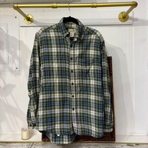 Vintage 2005 L.L. Bean Flannel Button Down Shirt Black Watch Tartan Size M-Reg
